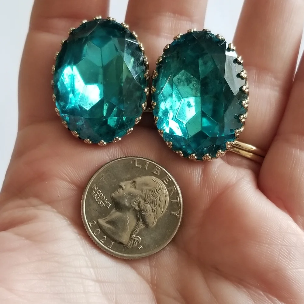 Vintage huge Coro clip earrings big aqua blue glass gems facted oval glam jewel